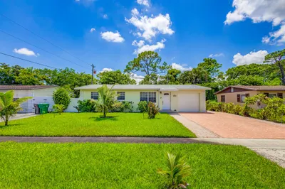 4862 Tortuga Drive 1
