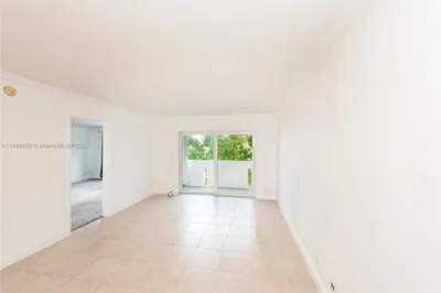 300 Galen Dr #305 1