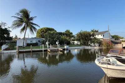 1401 Argonaut Isle 1