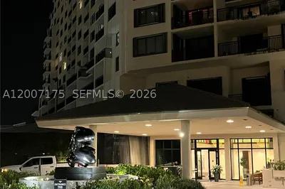540 Brickell Key Dr #1809 1