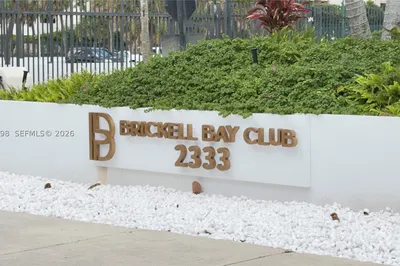 2333 Brickell Ave #614 1