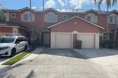 904 NW 100th Ave 1