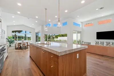 006-12594MalletCircle-Wellington-FL-3341