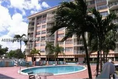 16740 NE 9th Ave #608 1