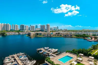 18081 Biscayne Blvd BOAT SLIP & UNIT #1805 1
