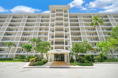 3200 N Palm Aire Dr #610 1