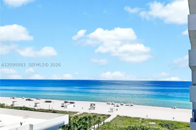 5825 Collins Ave #8E 1