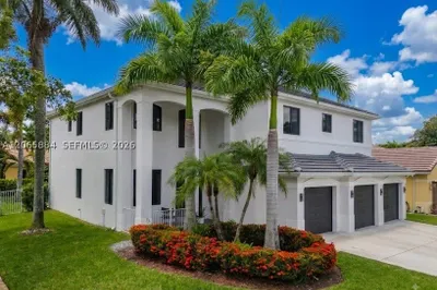 1073 Allamanda Way 1