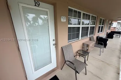 500 Layne Blvd #19 1