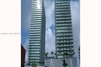 1111 SW 1 AV #2718-N 1