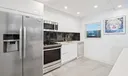 401 N Riverside Dr #102 Photo