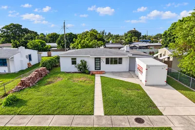 528 Beech Road 1