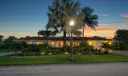 200 Cascade Lane Photo