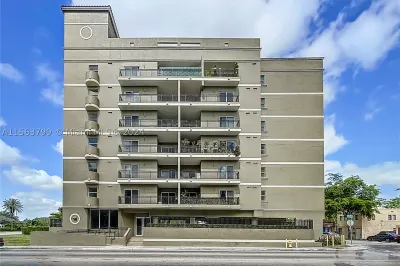 120 S Douglas Rd #302 1