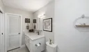 957 Circle Rive #D Photo