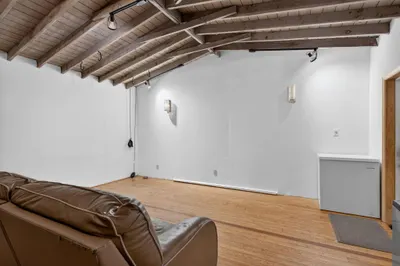 2580 SE 5th Court 1