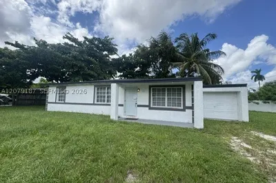 43 Newton Rd 1
