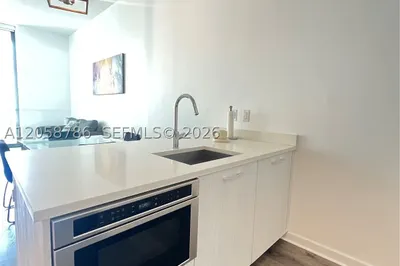 501 NE 31st St #202 1