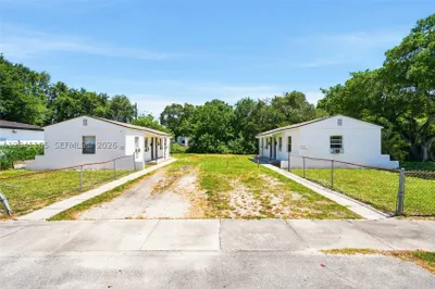 1992 NW 56th St 1