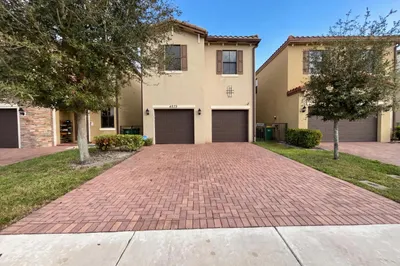 4879 NW 55th Place 1
