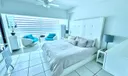 5445 Collins Ave #TH-11 Photo