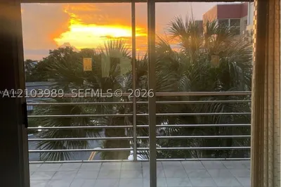 410 NW 68th Ave #411 1