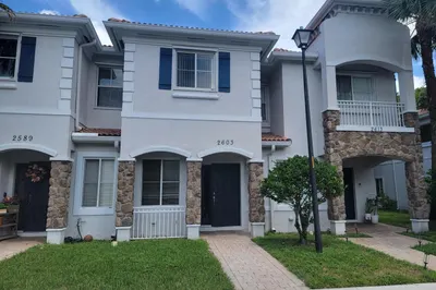 2603 SW 82ND Avenue #106 1