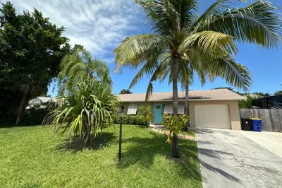 19043 SE Fearnley Drive 1