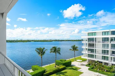 2784 S Ocean Boulevard #403s 1
