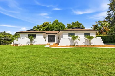 10830 SW 79th Ave 1