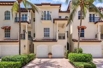 26 Marina Gardens Drive 1