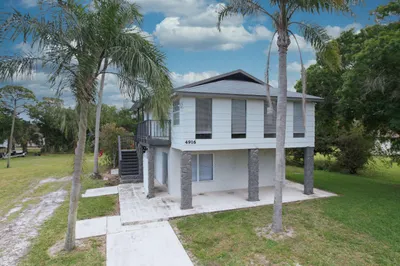4916 Silver Oak Drive 1
