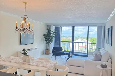4748 S Ocean Boulevard S #702 1