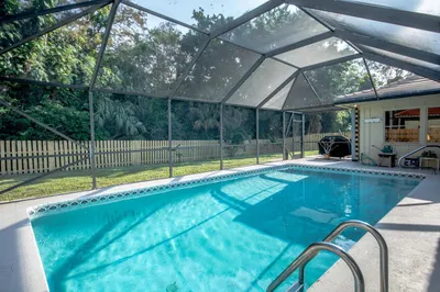2758 Biarritz Drive 1