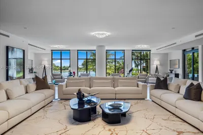 7025 Fisher Island Dr #7025 1