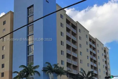 218 NW 12th Ave #803 1
