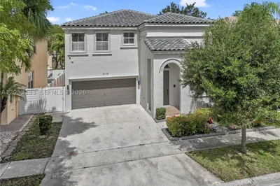 5012 SW 155th Ave 1