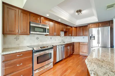 5344 Woodland Lakes Drive #323 1