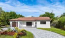 899 NW 7th Street Photo