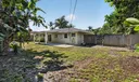 101 E Beverly Road E Photo