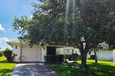 5415 Crystal Anne Drive 1