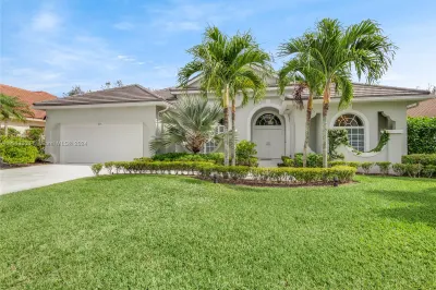 20 Windward Isle