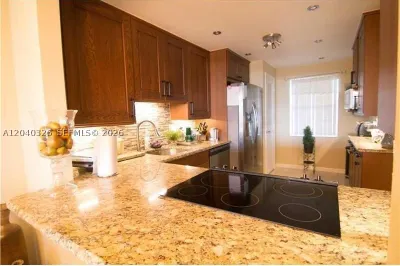 4030 W Palm Aire Dr #505 1