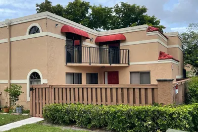 8243 Thames Boulevar #D 1