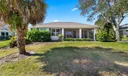 693 Hampton Woods Lane Sw Photo