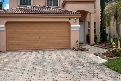 315 NW 158th Lane 1