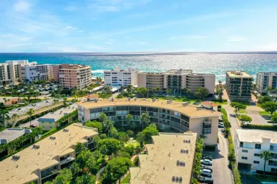 3605 S Ocean Boulevard #126 1
