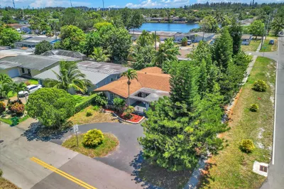 6772 Camelia Dr 1
