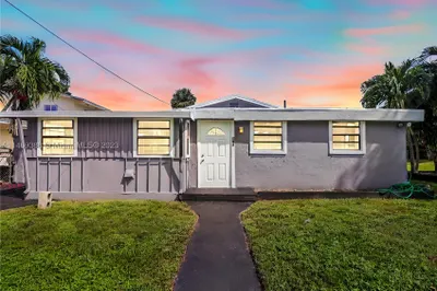 108 NW 14th Ave 1