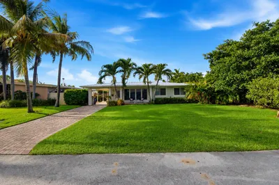 2685 SE 6th Street 1